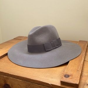 Brixton Joanna felt hat -worn once